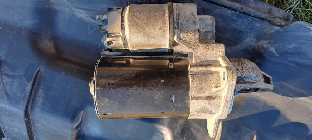 Стартер BOCSH  за ОПЕЛ МЕРИВА Б 1.4I 100К.С 2011г