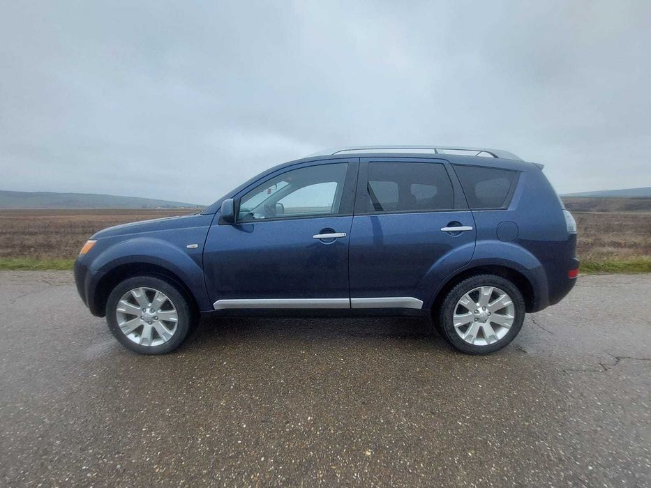 Vând/Schimb Mitsubishi Outlander 2008, 7 locuri
