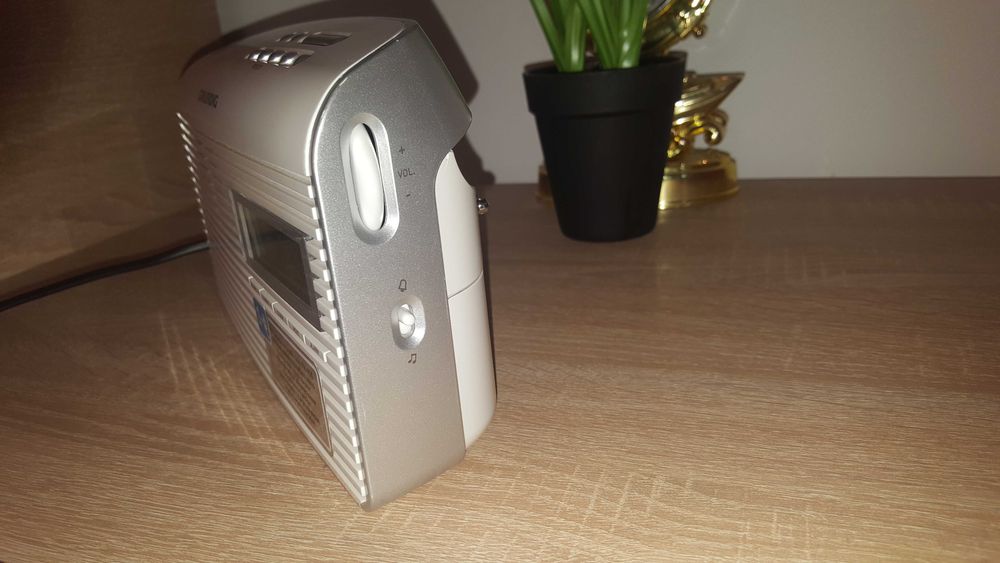 Radio Grundig Music 61 FM RDS stare excelenta