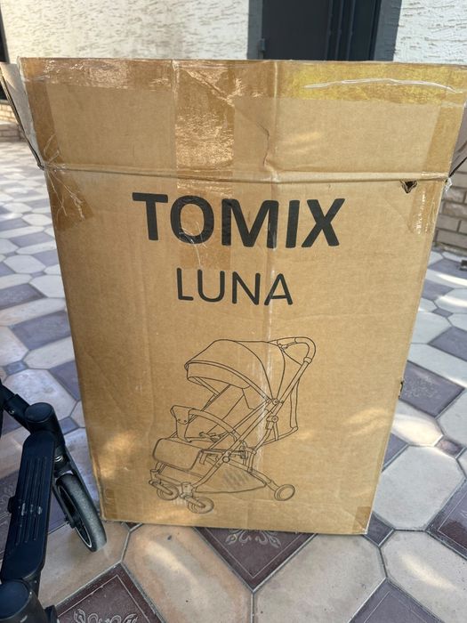 Прогулочная коляска Tomix luna