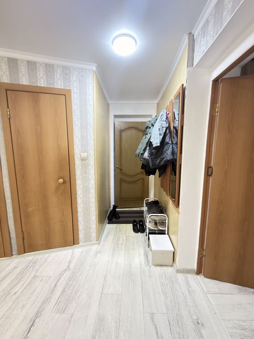 Продам 3 комнатную квартиру