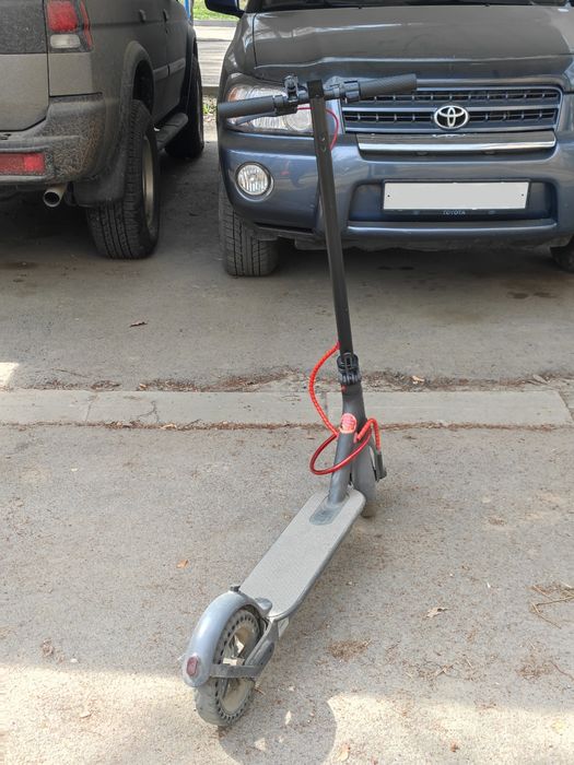 Продам Mi Electric Scooter 1S