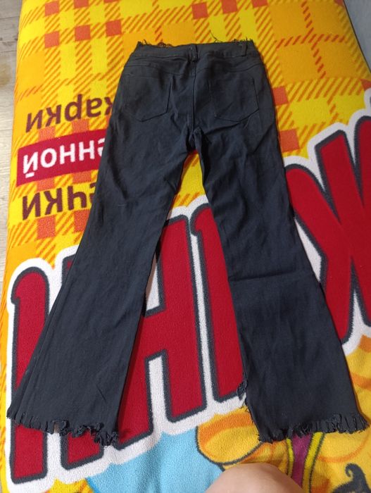 Продам брюки. Подойдёт для худенькой девочки