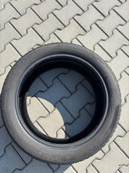 4 Anvelope Hankook Winter 225/ 45/18