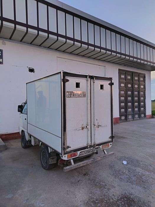 Labo xizmati yuk tashish