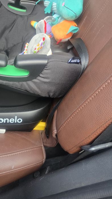 Scoica pentru bebeluși cu isofix
