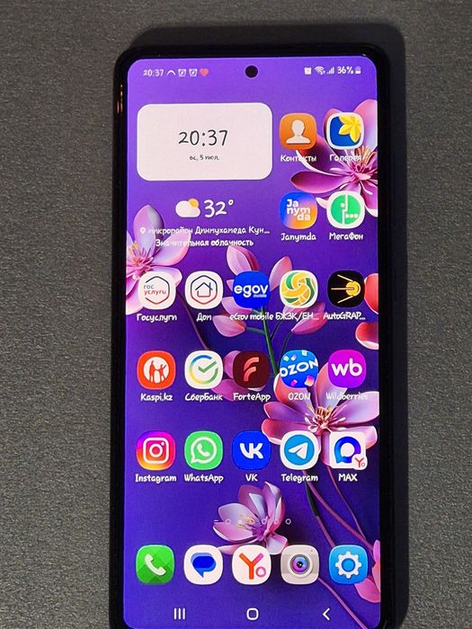 Продам samsung A52 256гб