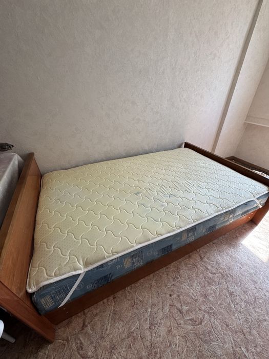 Продам кровать 120*200