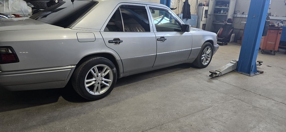 Шины летние, Hankook 225/50Z/R16