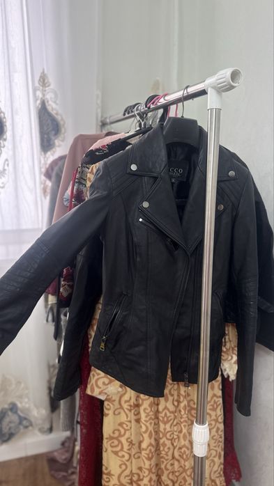 Продам кожаный пиджак