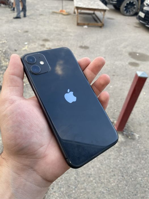 Продам iPhone 11 128gb