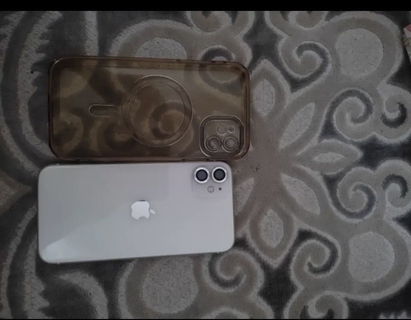 Айфон 11 обмен или продажа