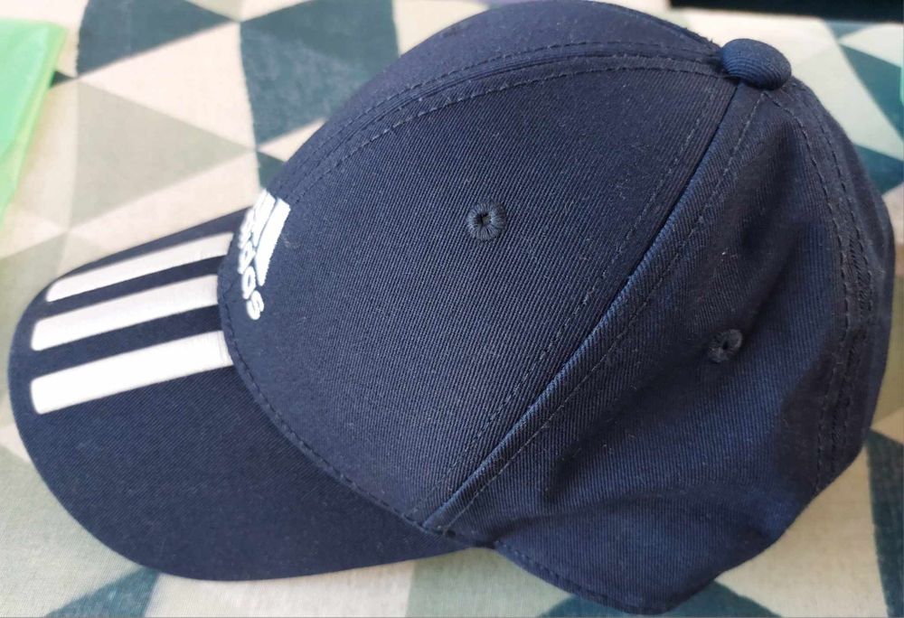Оригинална шапка Adidas