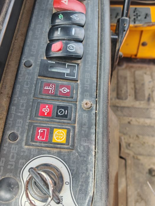 Buldoexcavator JCB 1CXT senilat