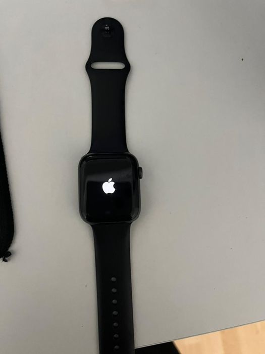 Apple Watch 8 44mm