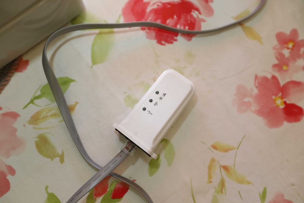 Invertor hibrid 4500W  24VDC / 230VAC