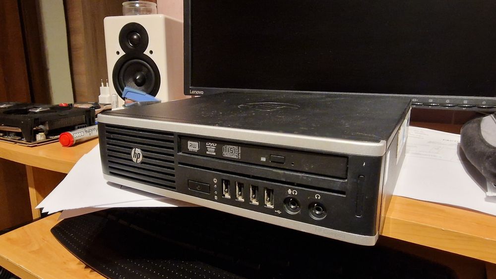 Vând calculator/unitate  hp ultra slim