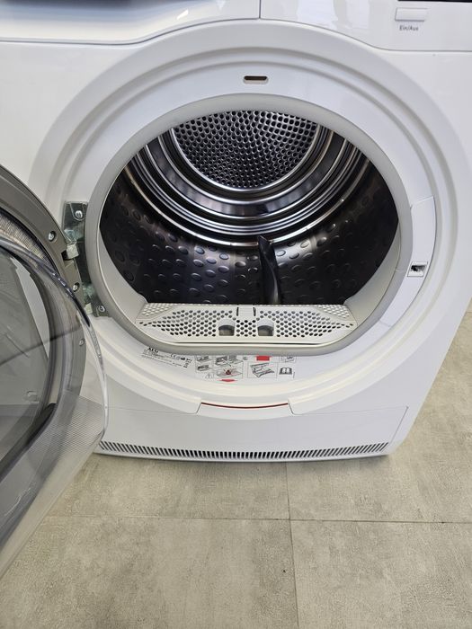 Сушилня с термопомпа AEG 8000 series T8DB68ЕХ А+++