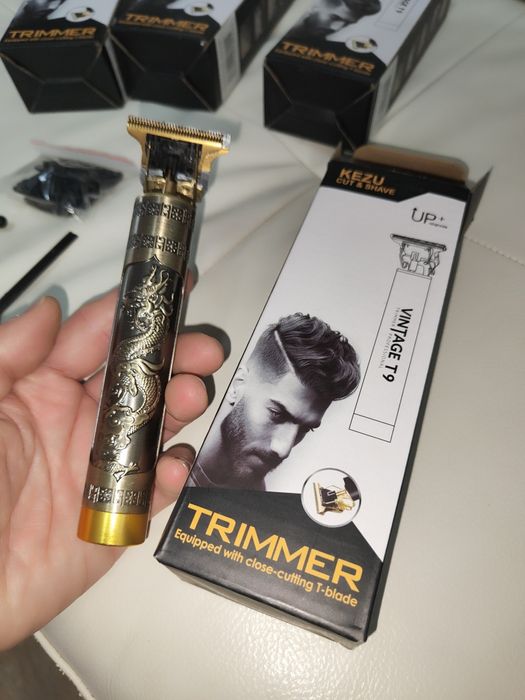 Mașină de tuns ras și bărbierit , Contur Barba cu acumulator t9/2025