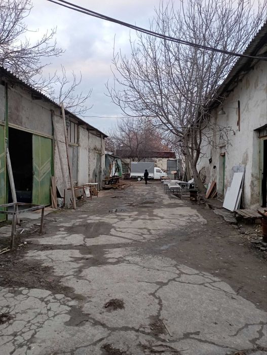 Участок с помещениями напротив ТТЗ угловой под строительство 31 сотка