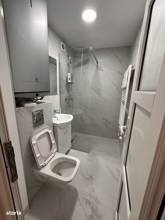 Garsonieră renovată mobilată și utilată complet - spre închiriere