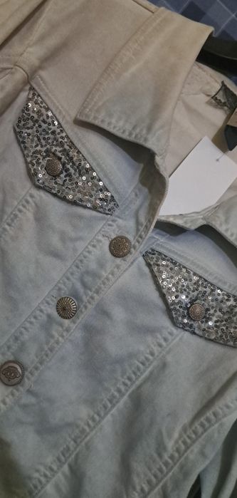 Geaca de blugi cu paiete