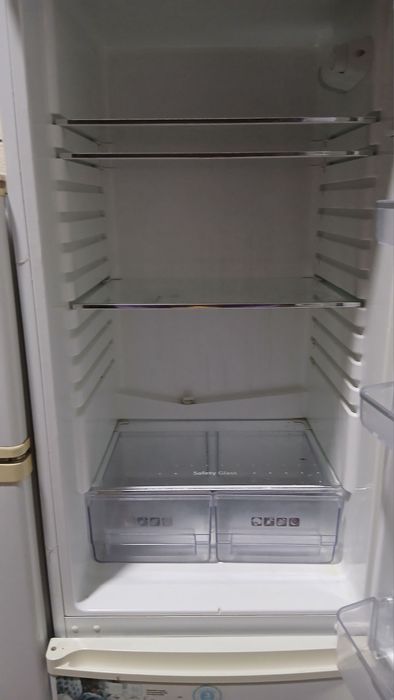 Холодилник Muzlatgich