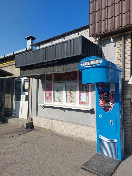 Сдается в аренду помещение под бизнес разливное мороженое,газ вода итд