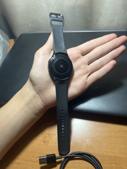 Samsung Watch, Galaxy Watch 4