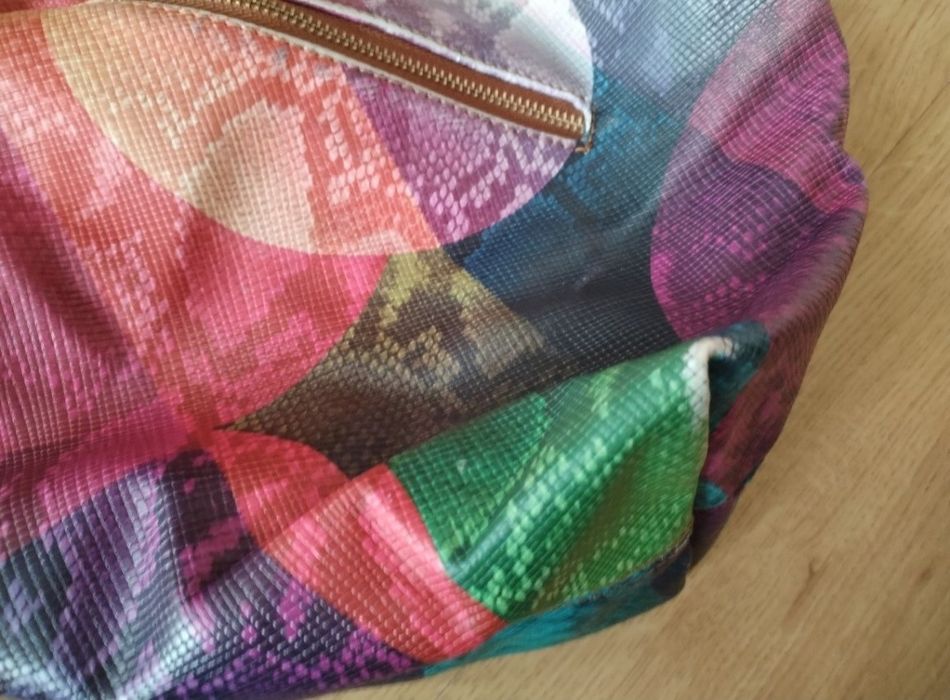 Дамски чанти U. S. Polo и Desigual