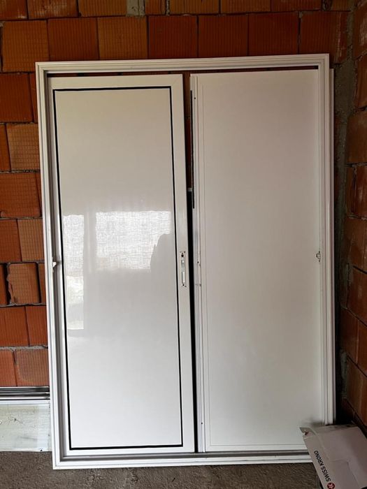 Usi glisante din pvc