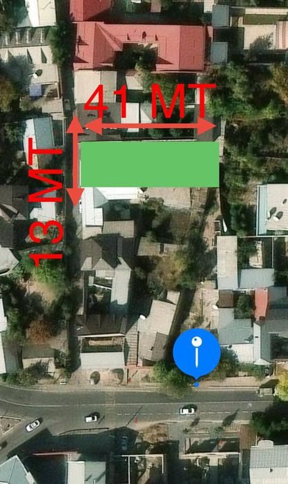 Участок под строительство.