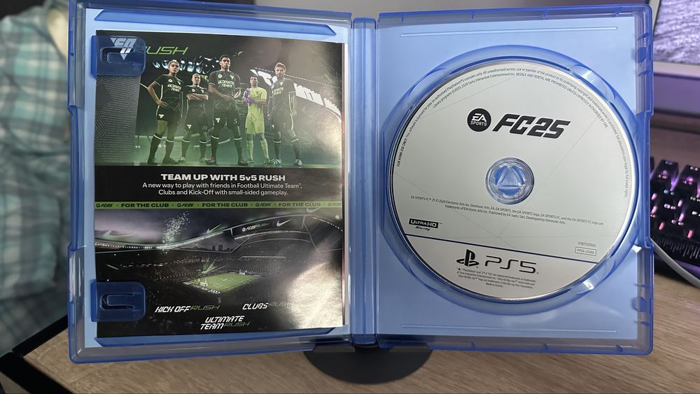 Продам две игры для playstation 5
