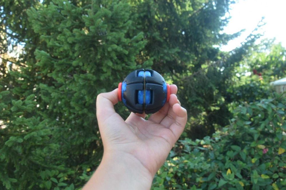 3d fidget въртяща топка