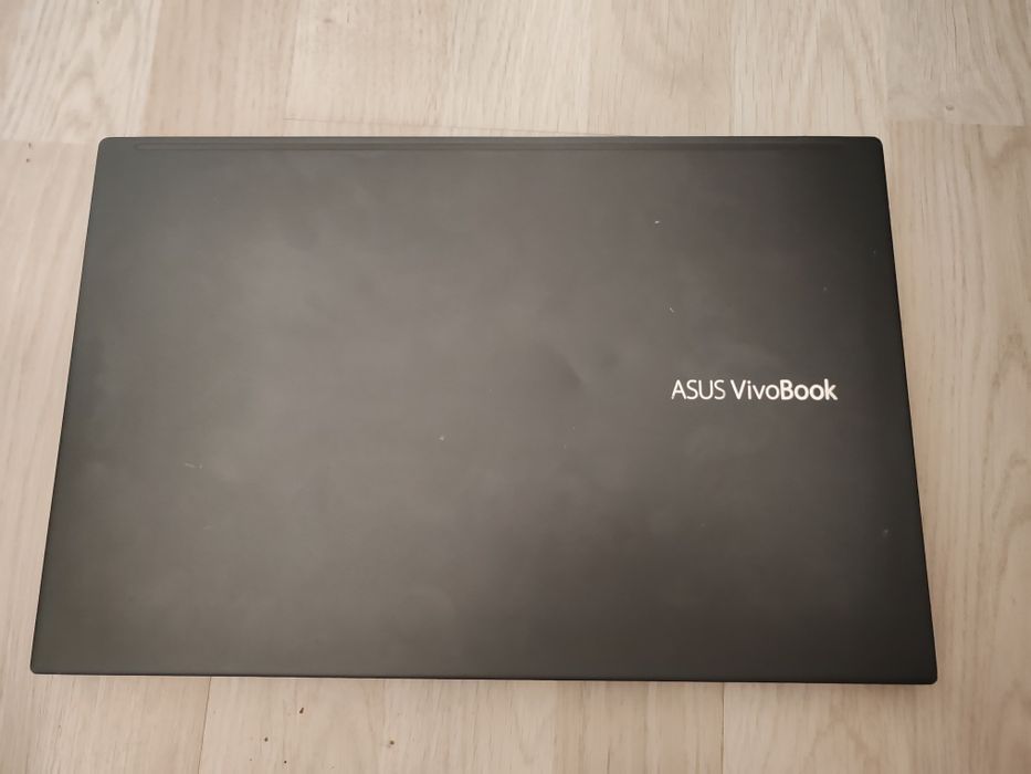Asus VivoBook Rizen 5