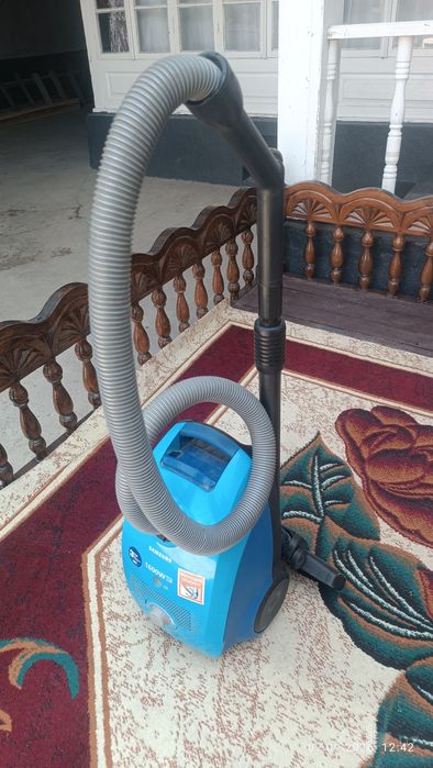 Samsung 1600W pilesosi sotiladi