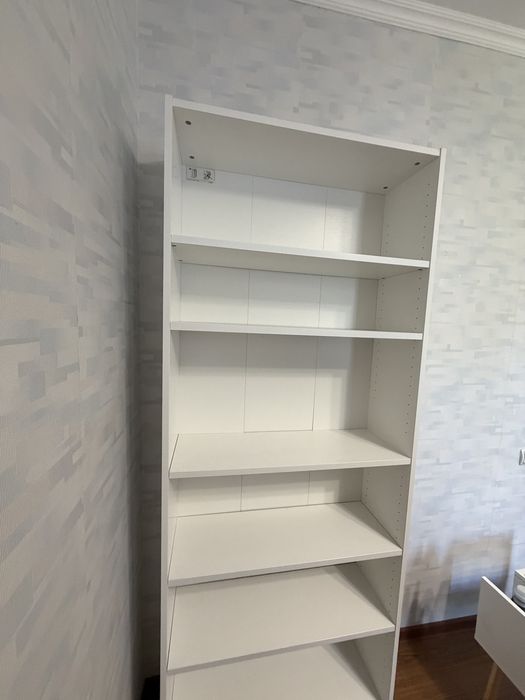 Стеллаж книжный