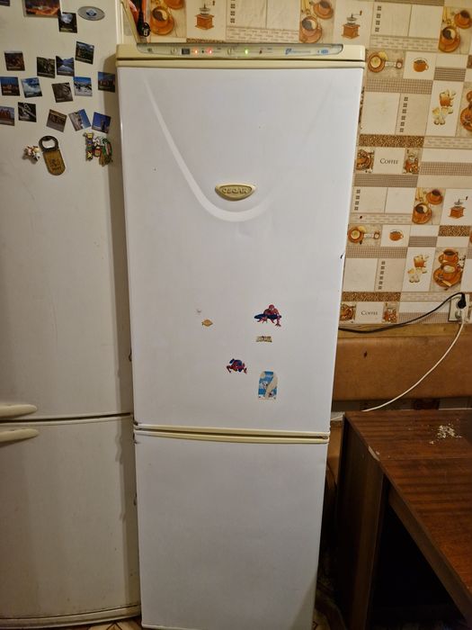 Продам холодильник