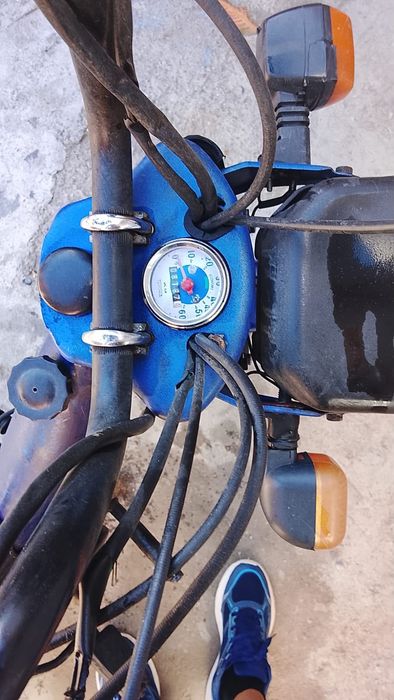 Vand moped cu pedale frist bike 49cc
