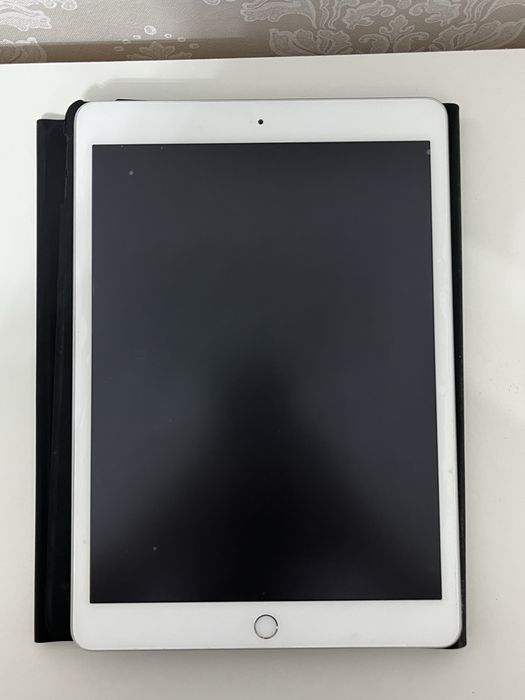 IPad 7 th Generation