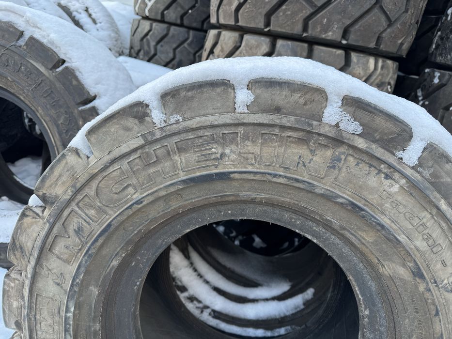 Продам шину б/у в хорошем состоянии