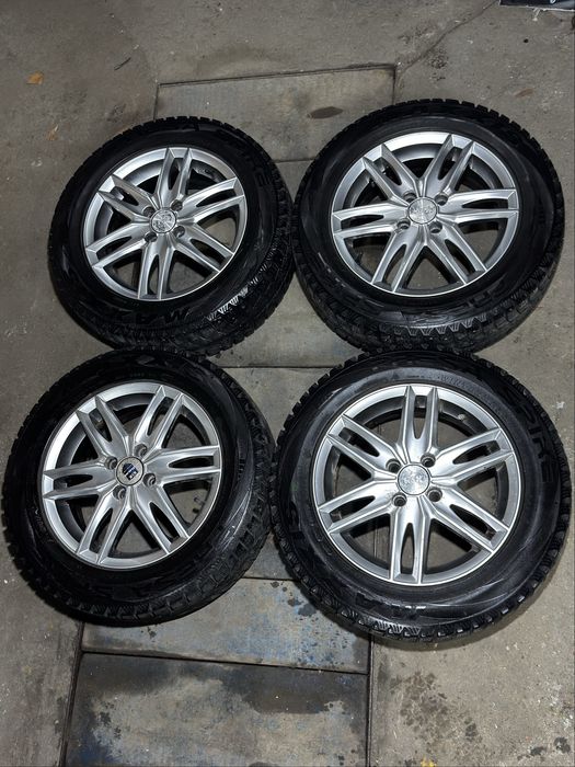 продам Диски с резиной максис