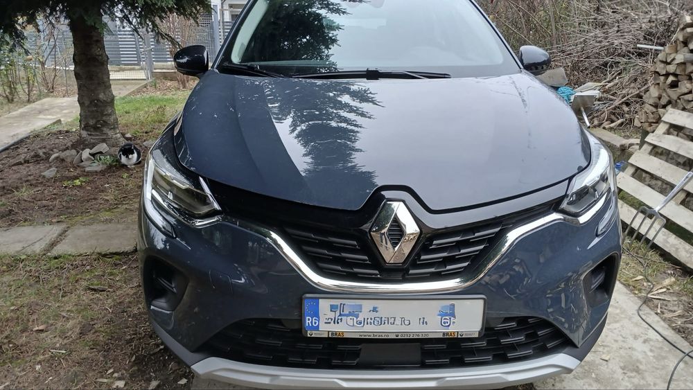Renault Captur E-Tech Hybrid 145 – 2023 – 35.000 km – stare excelentă