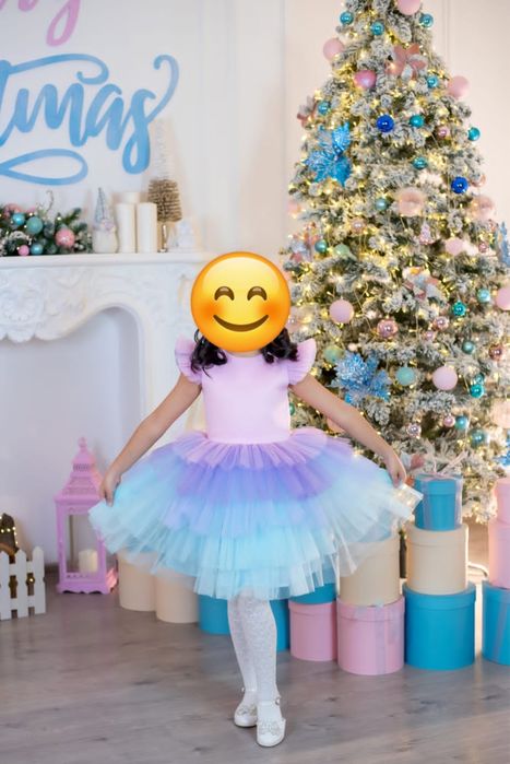 Продам яркое платье