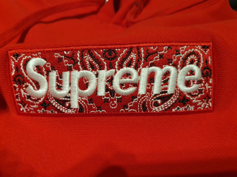 Supreme red bandana box logo