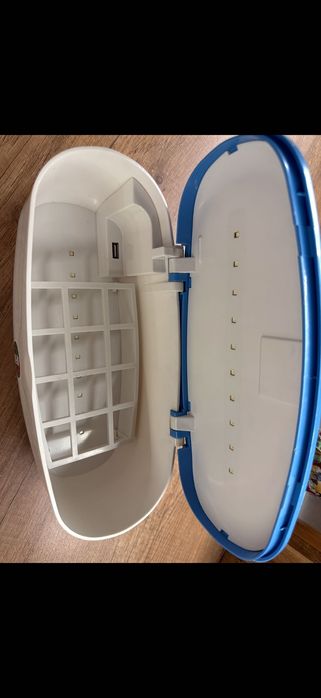 UV Стерилизатор за четки за грим или инструменти за маникюр