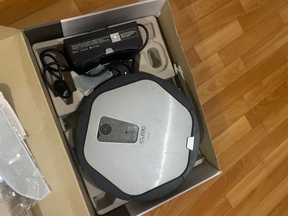 Продам Робот пылесос