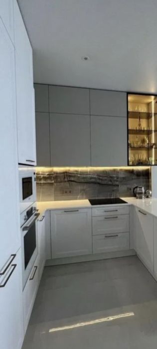 Кухна заказ мебель ошхна мебел