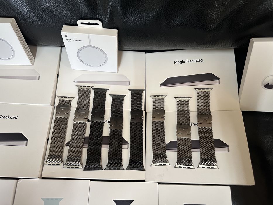 Milanese Titanium Black si Natural 49mm