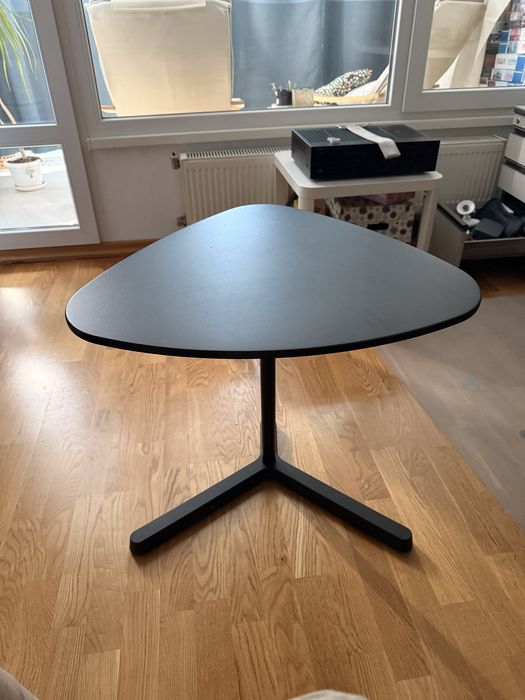 Svartasen IKEA масичка за лаптоп черна